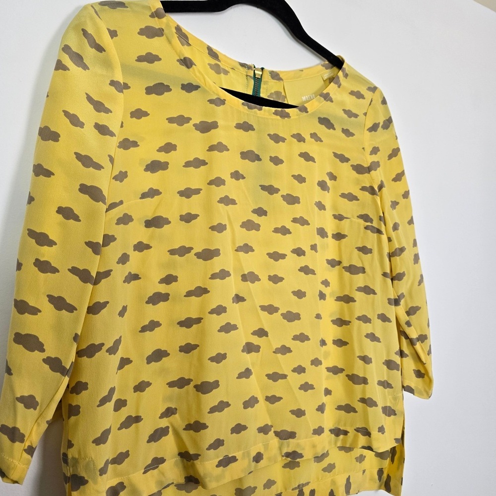 Maeve Linosa Blouse Womens Size‎ Petite S Yellow Grey Cloud 100% Silk Whimsical - Picture 4 of 10